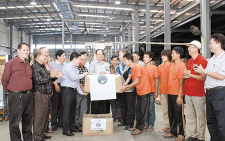 缅甸联邦缅中友好协会访问瑞丽