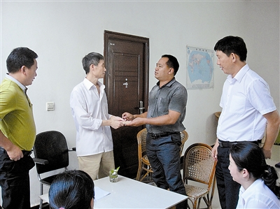 县总工会：用心做好帮扶工作