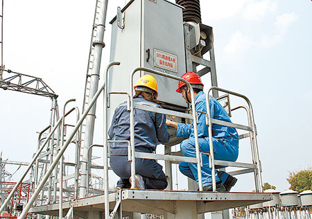 德宏供电局打响春节保电攻坚战