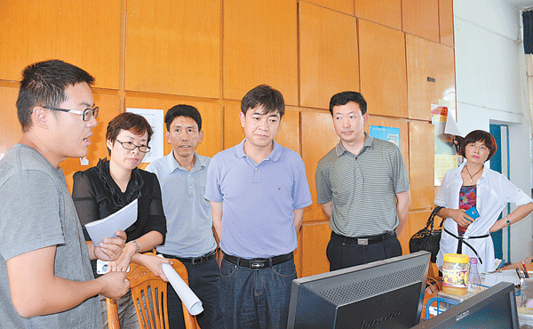 省调研德宏州新闻出版版权工