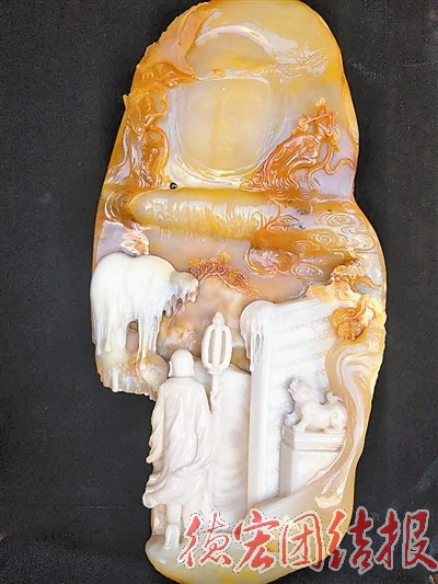 方卡华《朝拜》（黄龙玉）