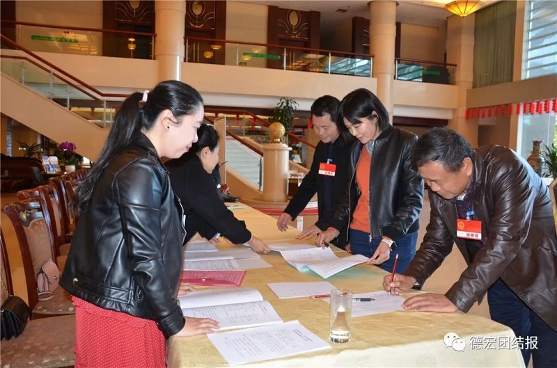 7e8838ee78615cfbce0a9a4bbeb01a3b