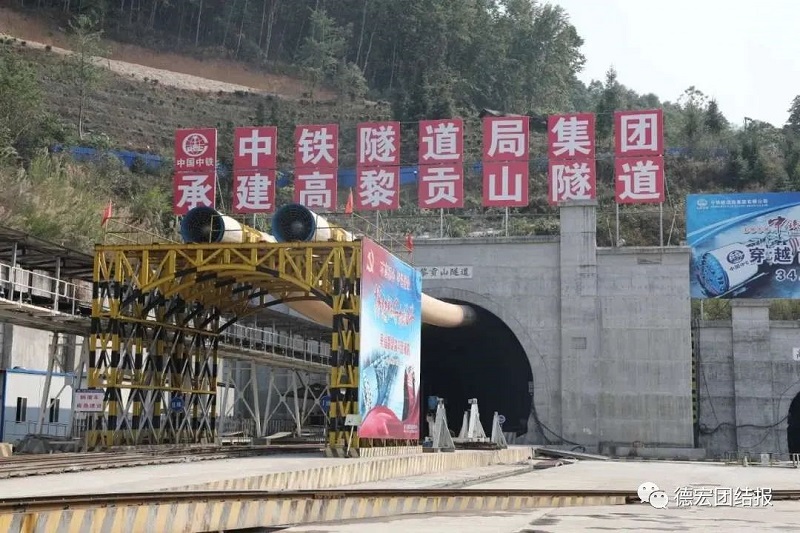 d4aeab0cb13549e027dfa7465e12c382