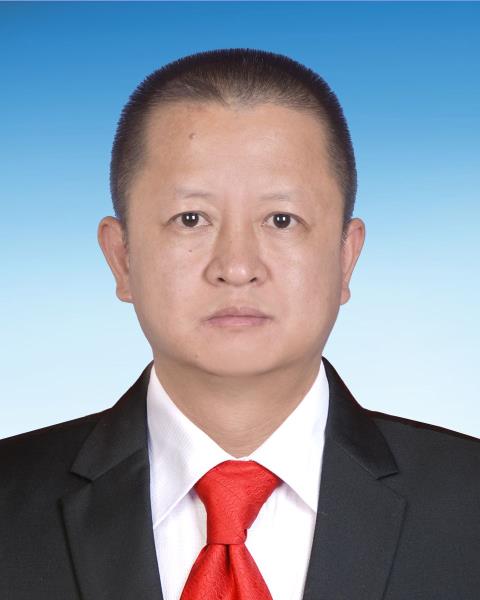 伍俊