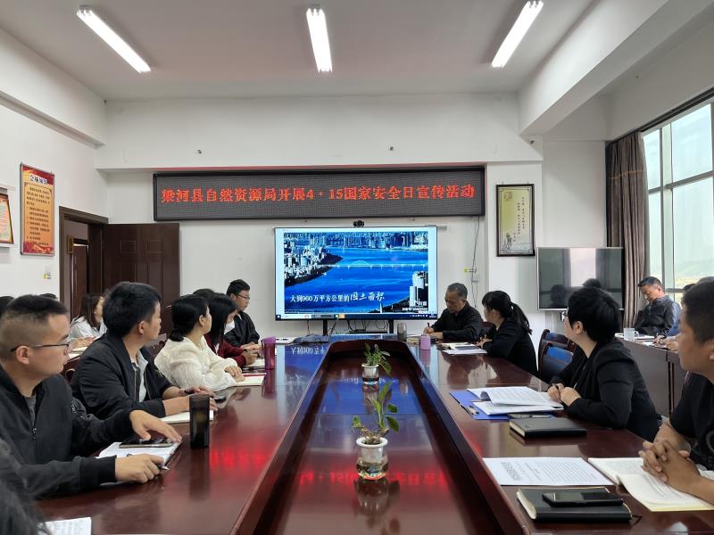 33d85c16a774672cced755f8f427e79