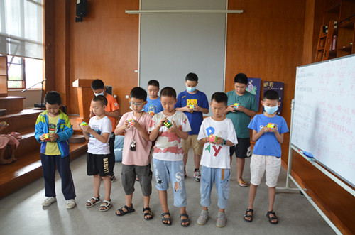 f6cc2bc577754c1d04308d2020c2cfd_副本