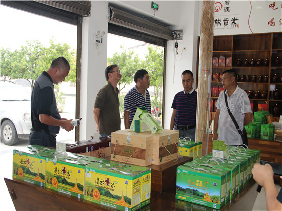 图片其版权均归原作者所有，未经许可严禁转载或建立镜像，如需转载，请与作者或本站联系