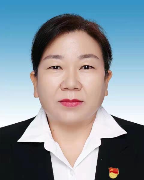 张瑛副